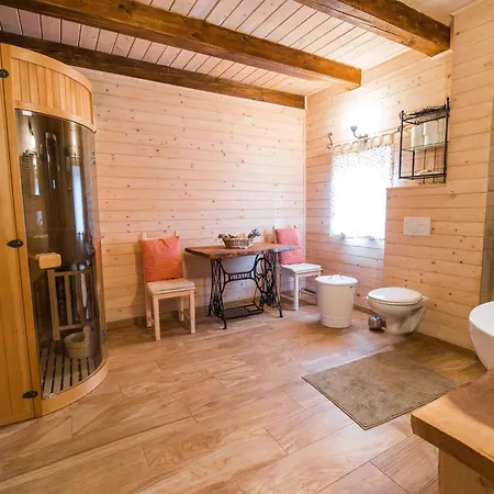 Serene Rustic Haven With Sauna - Two Bedroom With Sauna * Bistrica ob Sotli