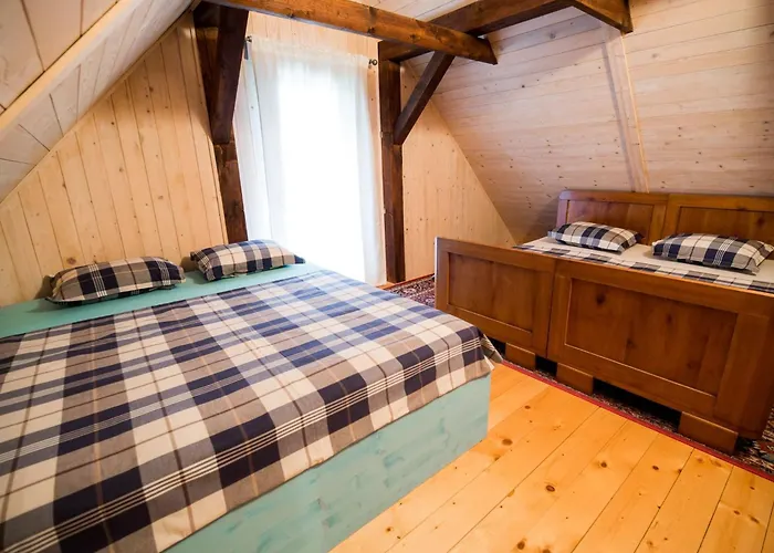 Serene Rustic Haven Holiday Home With Sauna - Two Bedroom Holiday Home With Sauna