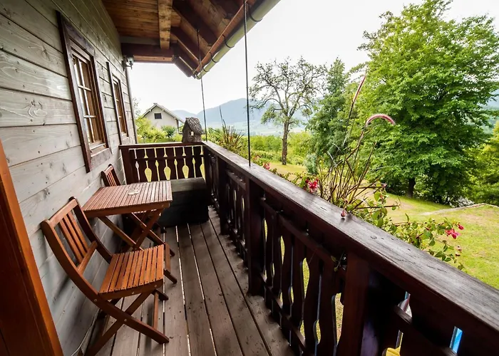 Serene Rustic Haven Holiday Home With Sauna - Two Bedroom Holiday Home With Sauna *